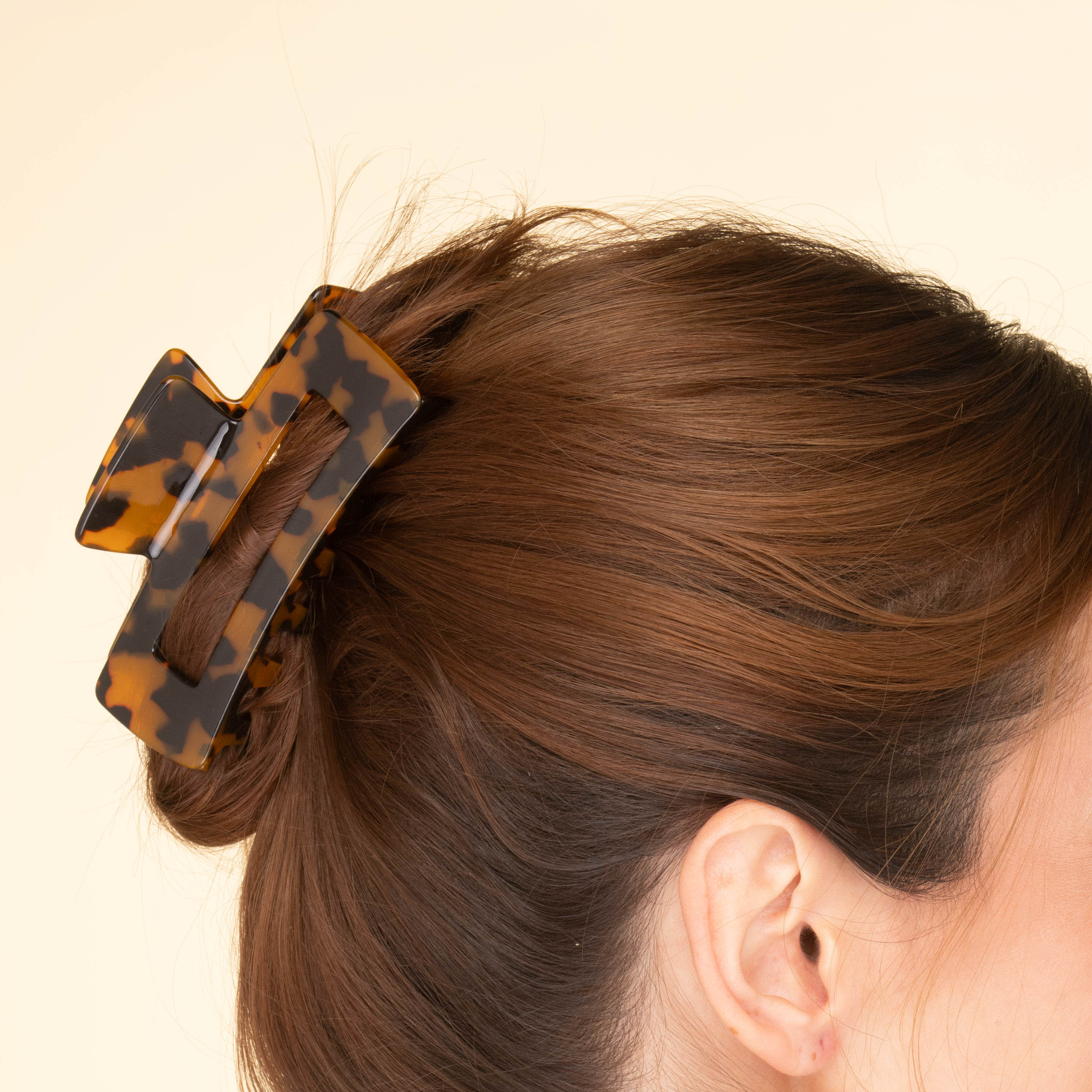 Classic Tortoiseshell French Hair Claw Clip