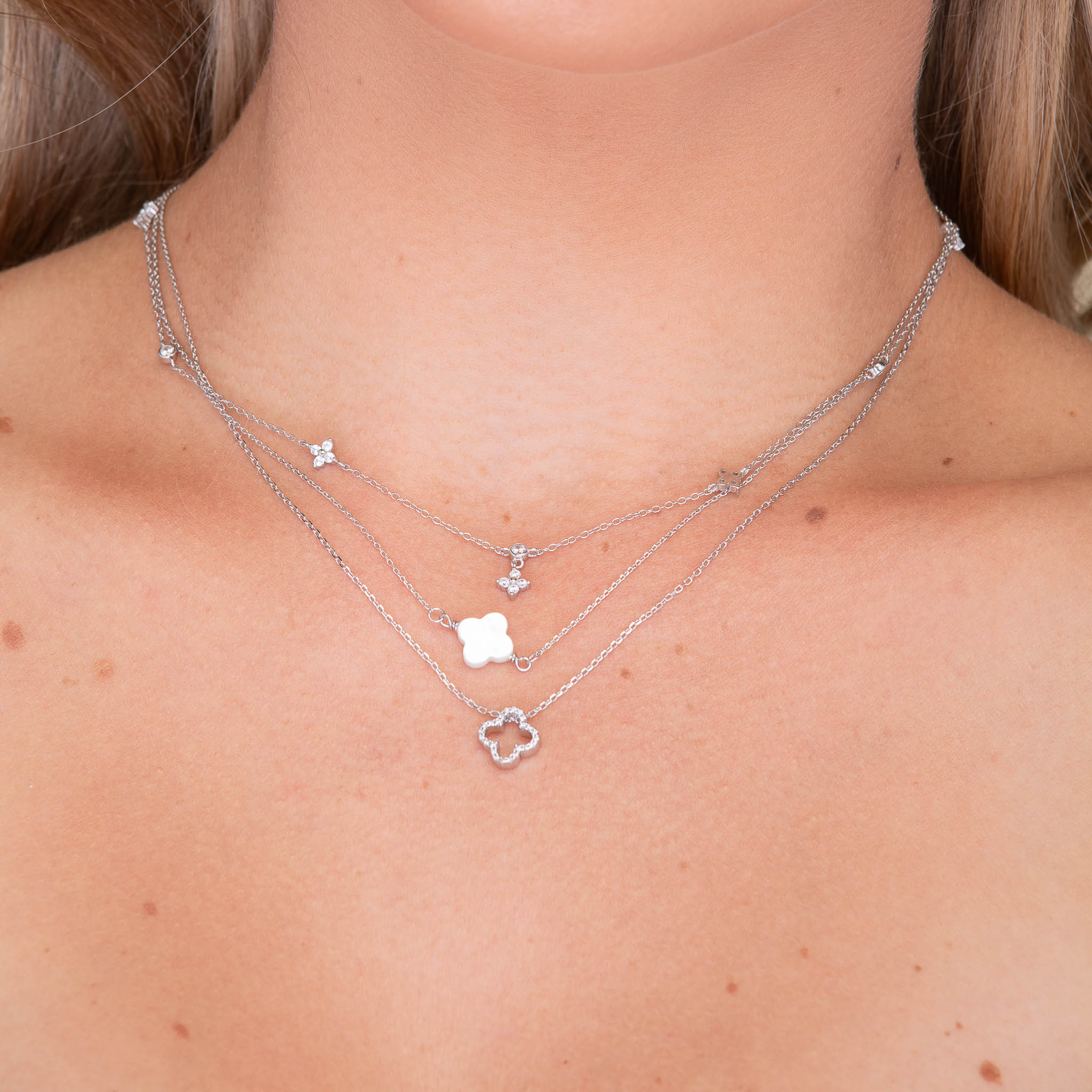 Clover Station Zirconia Chain Necklace