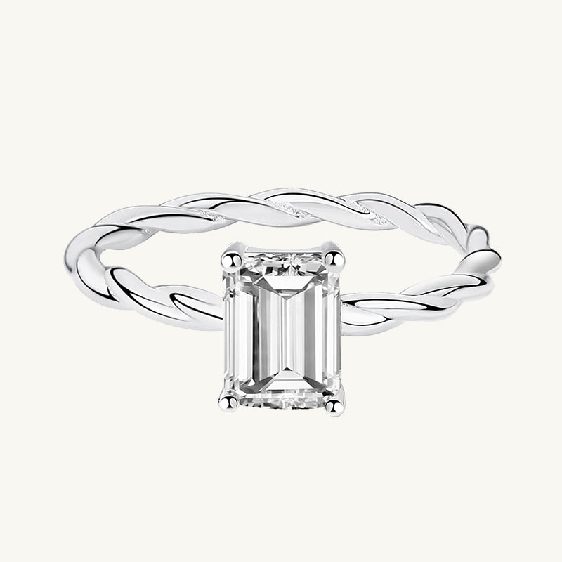 1 ct The Stella Baguette Moissanite Diamond Twist Ring