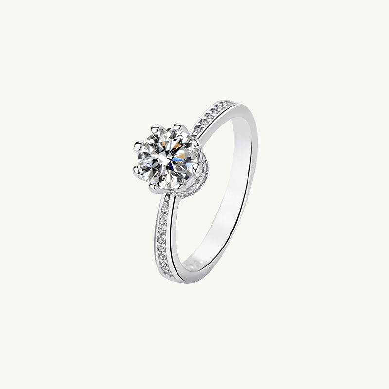 0.8ct The Sarah Moissanite Diamond Engagement Ring