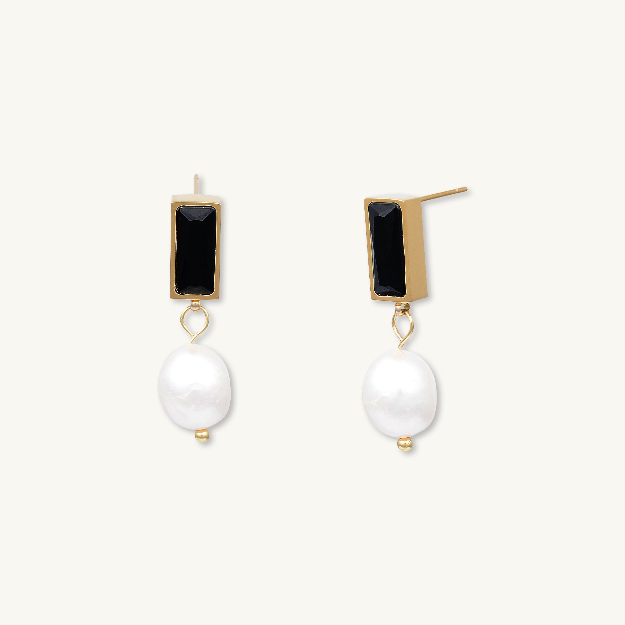 Lydia Onyx Pearl Earrings