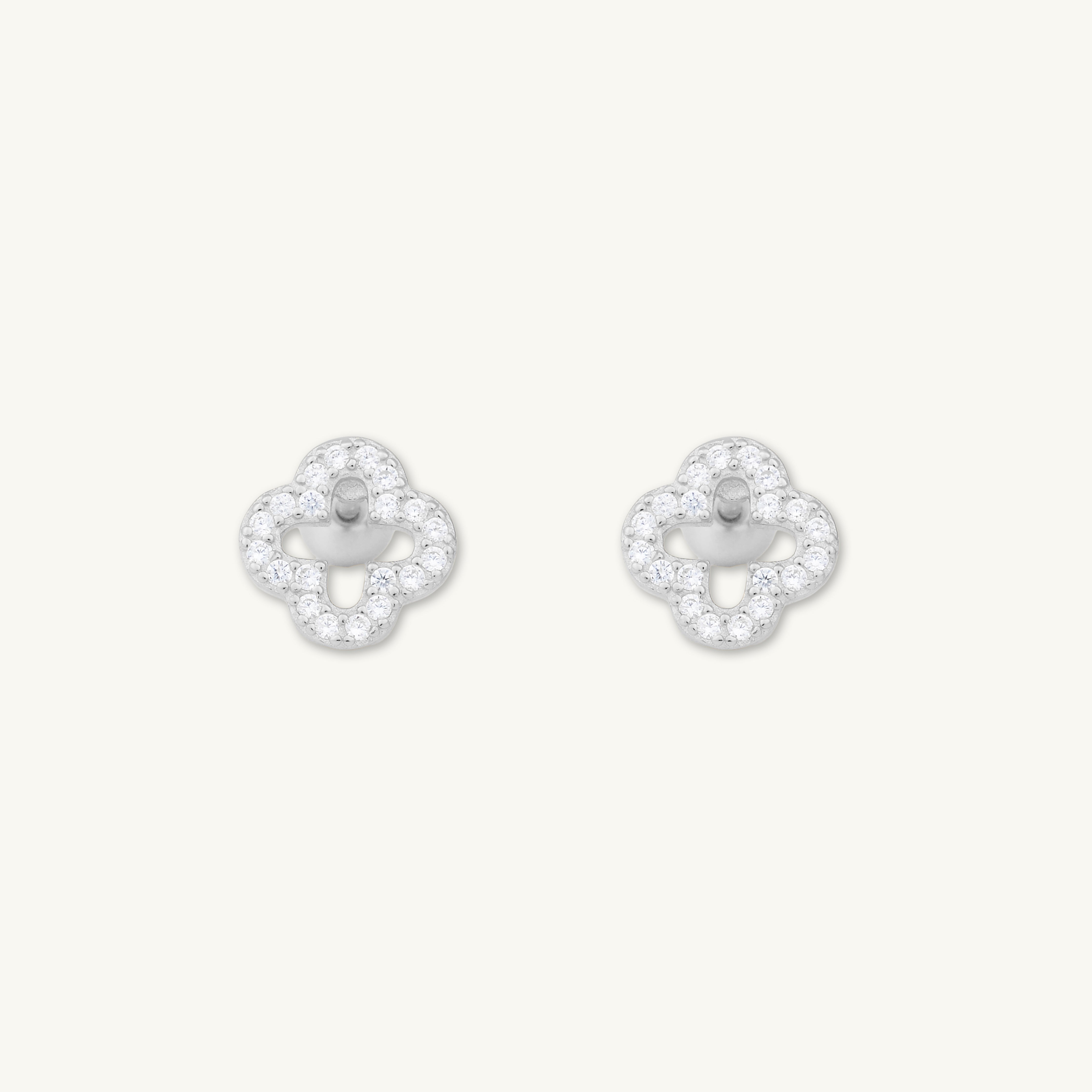 Clover Sapphire Barbell Stud Cartilage Earrings