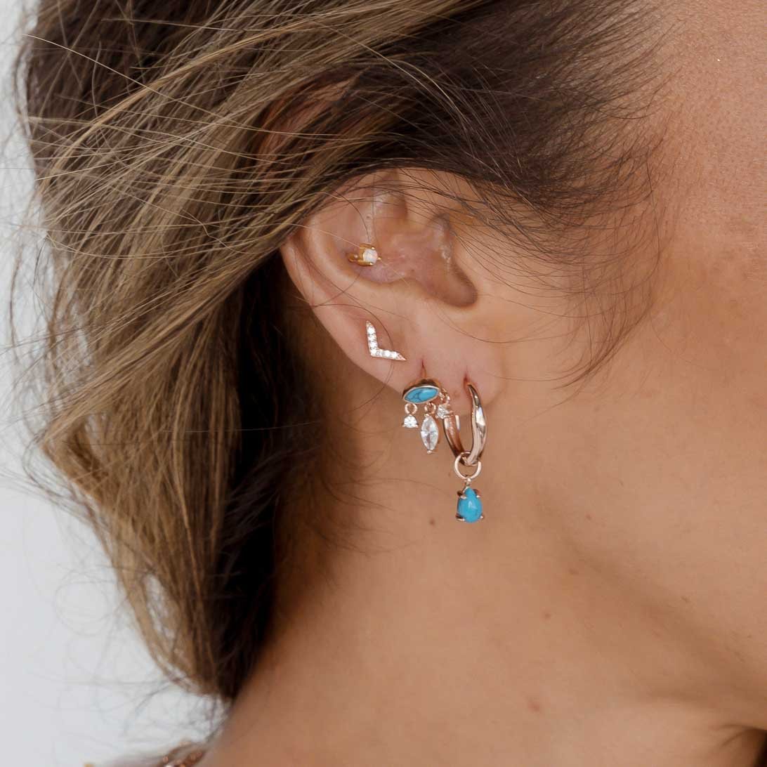 Accelerate Sapphire Stud Earrings - Camile & Stone