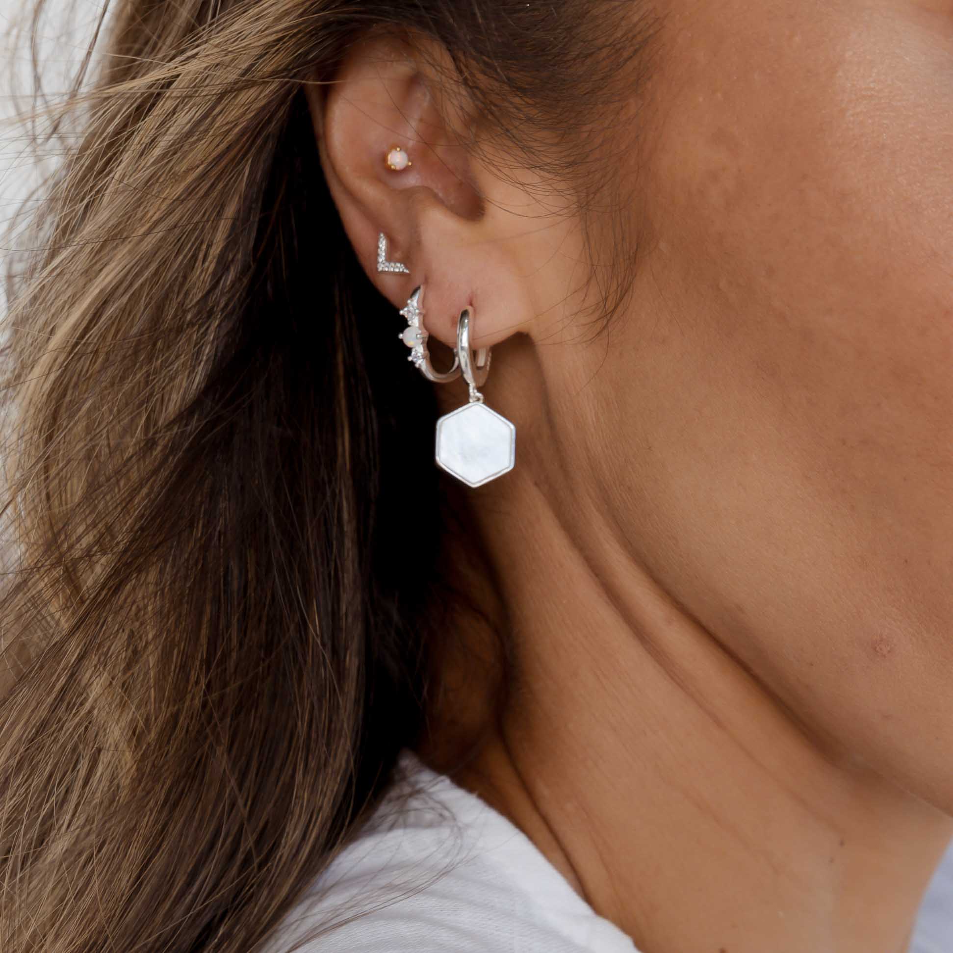 Accelerate Sapphire Stud Earrings - Camile & Stone