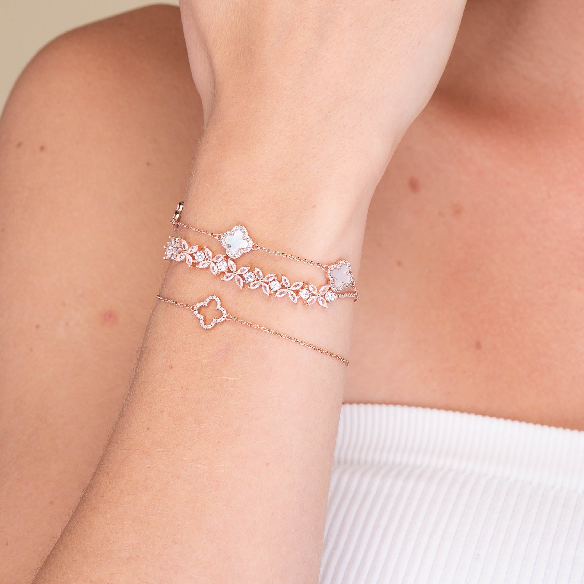Clover Station Onyx Black Sapphire Bracelet - Camile & Stone