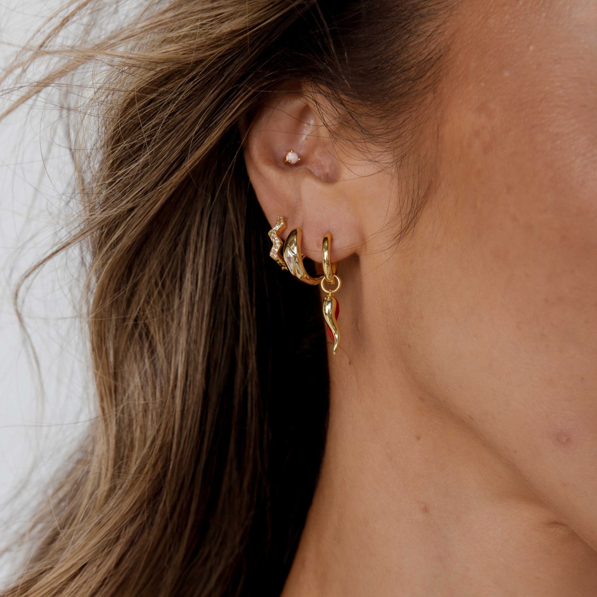 Dome Sapphire Huggie Earrings - Camile & Stone