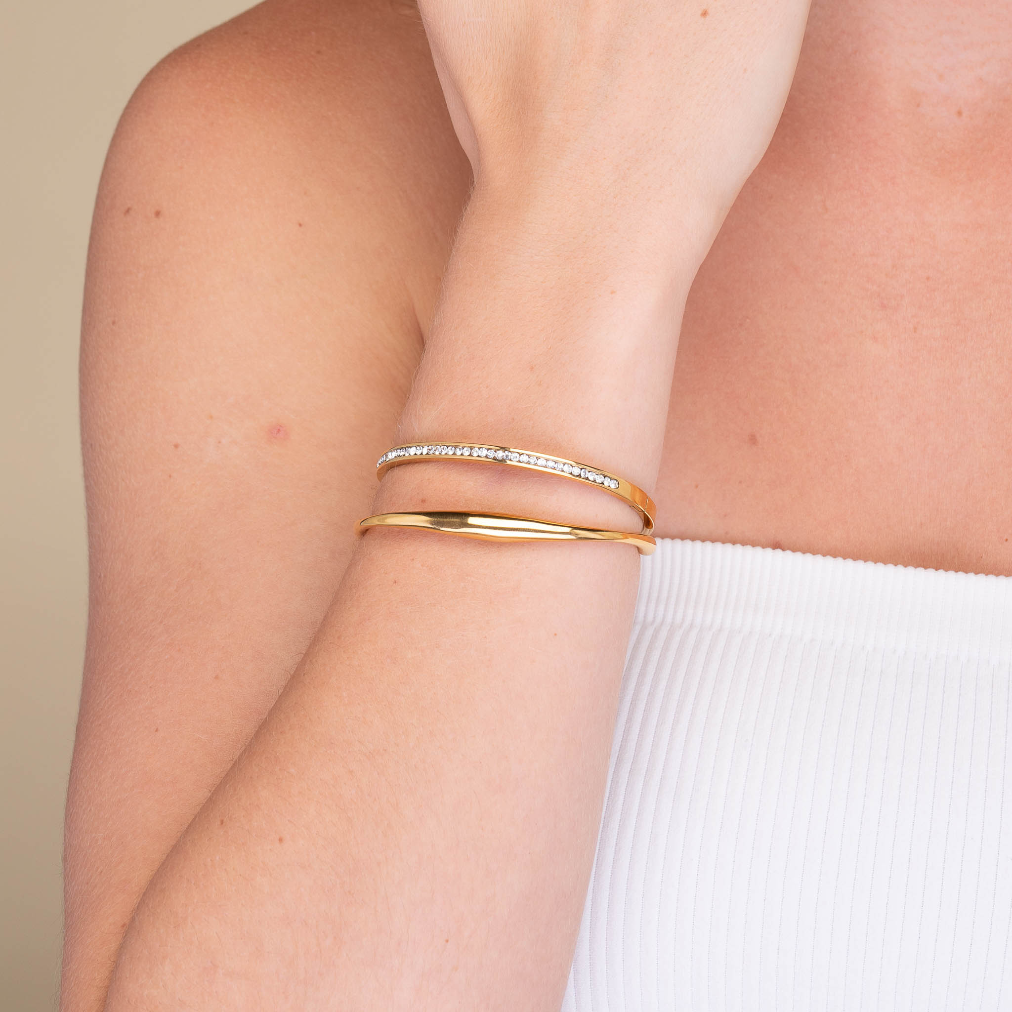 Sapphire Hinged Bangle Bracelet - Camile & Stone