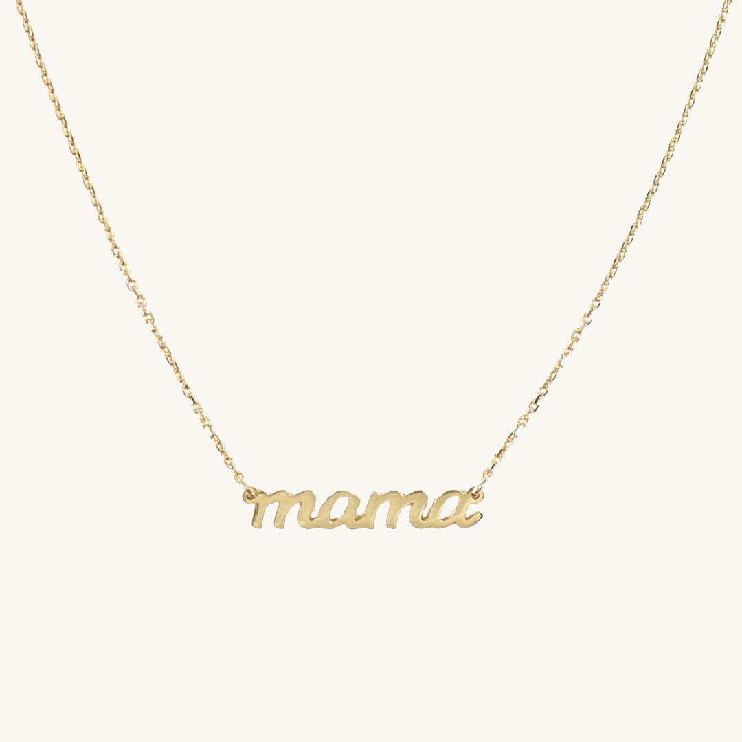 Mama Nameplate Chain Necklace