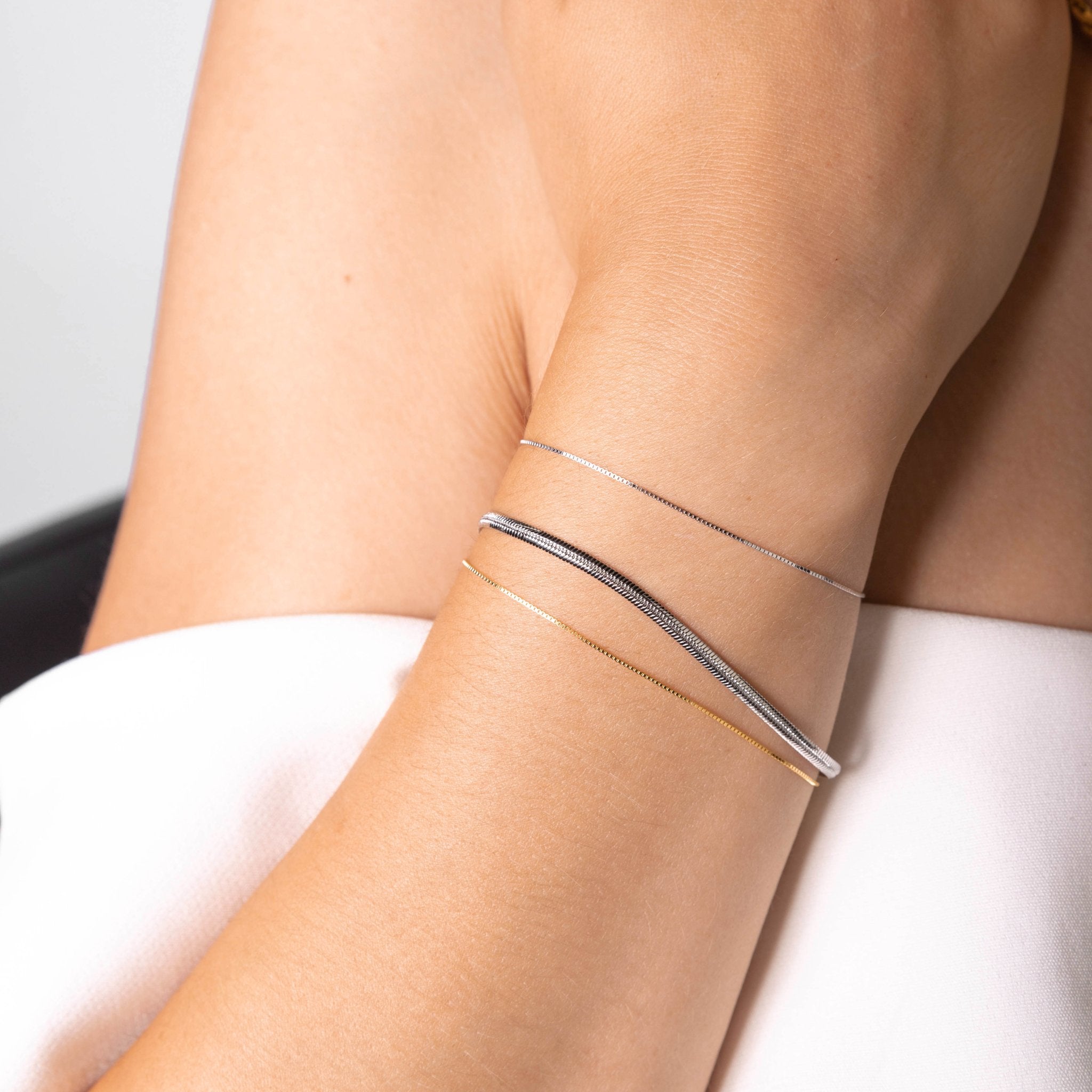 Classic Herringbone Snake Chain Bracelet - Camile & Stone