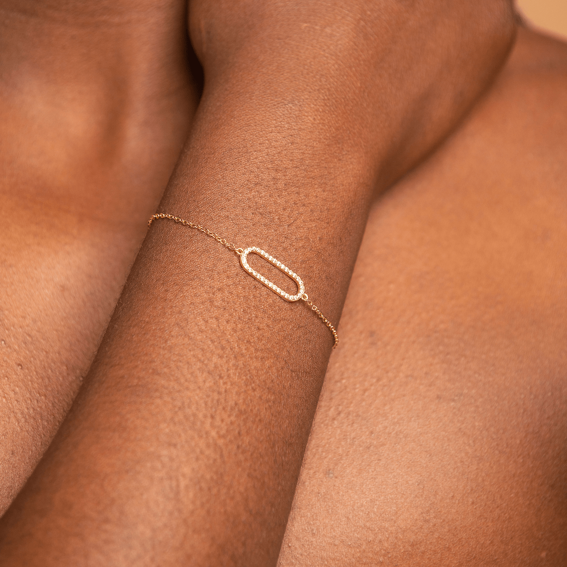 Curved Bar Sapphire Bracelet - Camile & Stone